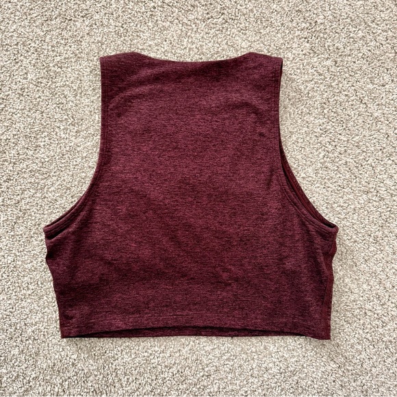 Burgundy OFFLINE by aerie The Hugger Keyhole Longline Sports Bra - Picture 6 of 7